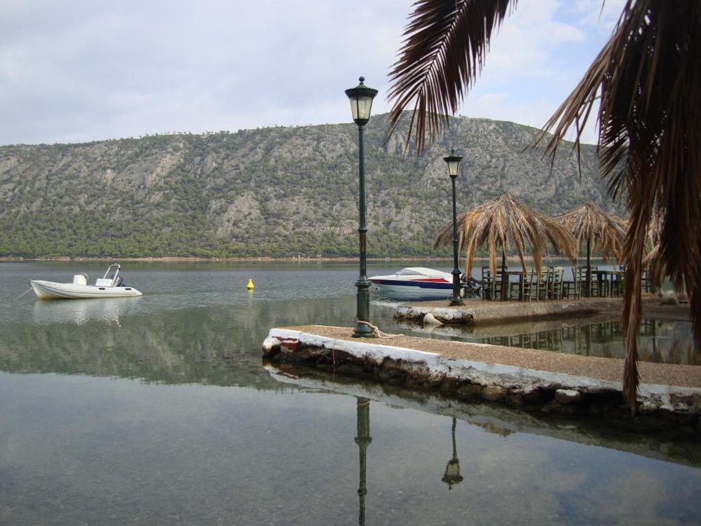 Mantas Bay Hotel Лутраки Екстериор снимка