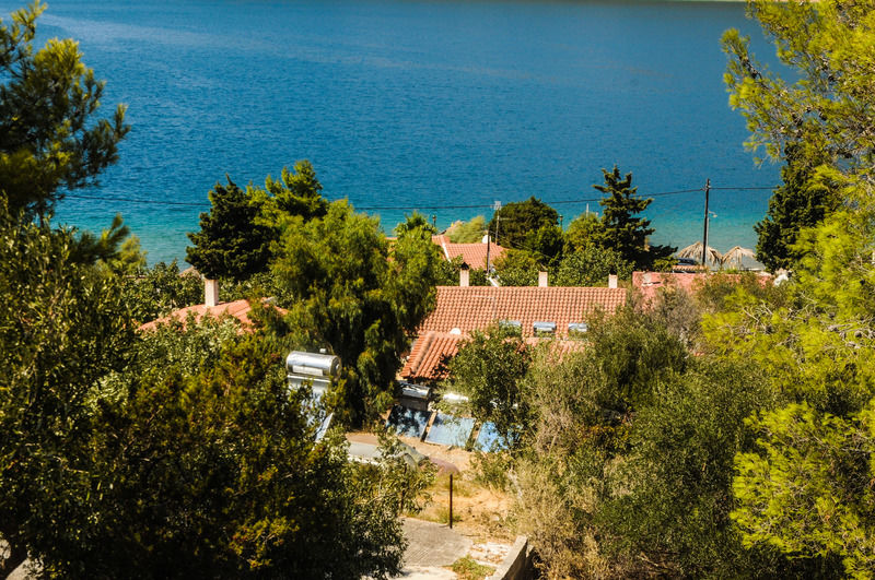 Mantas Bay Hotel Лутраки Екстериор снимка